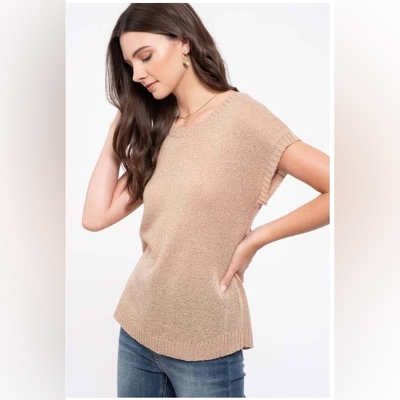 NWT Mine Women's Lace-Up Back Lightweight Knit Short Sleeve Top Sz Small, Taupe - Picture 5 of 9